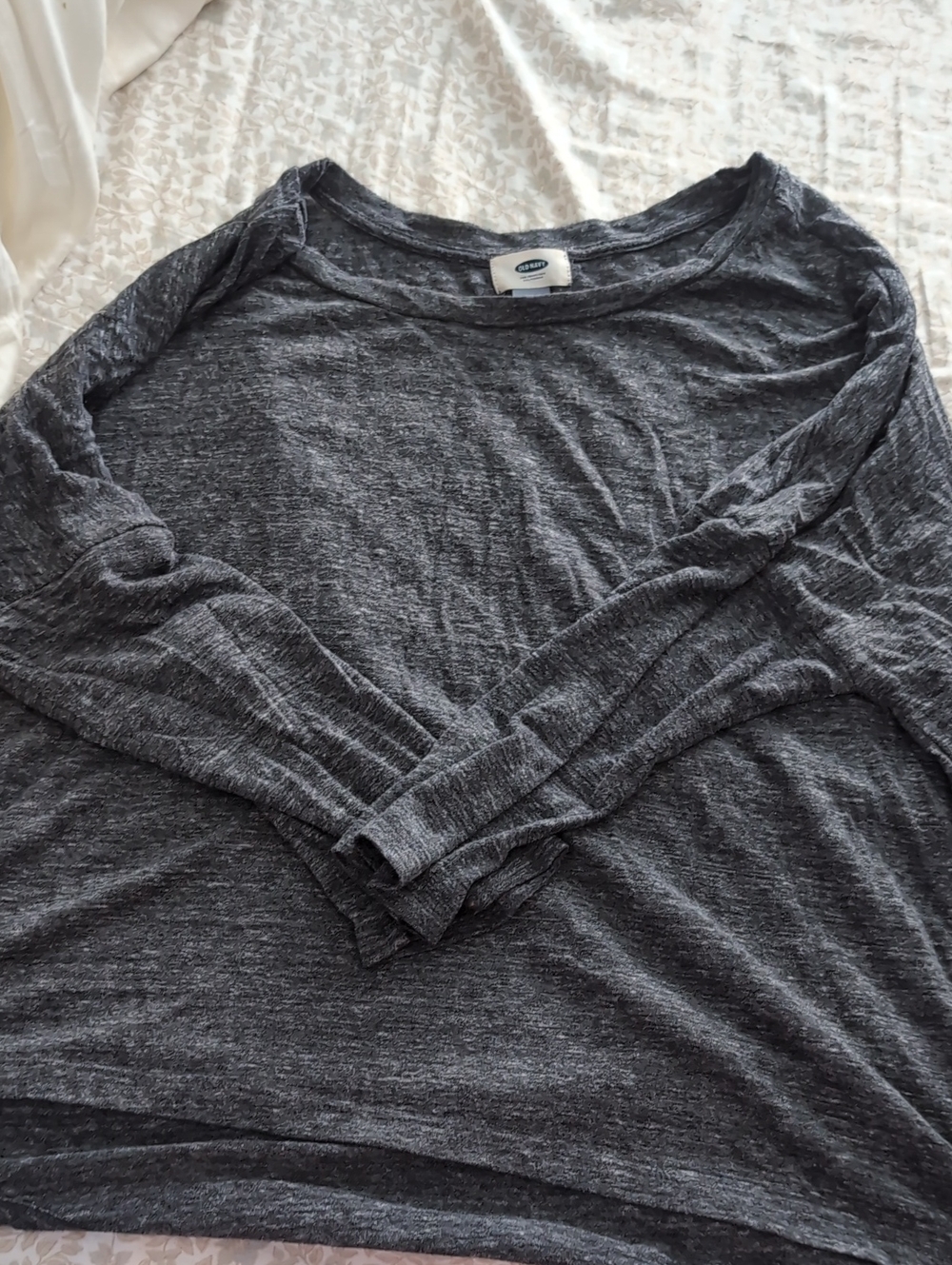 Womens Quarter Length Sleeve Crewneck Shirt - Charcoal Gray